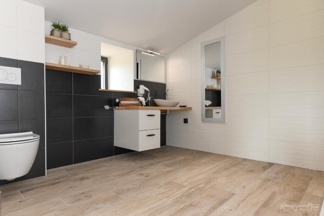 Les Chambres d'Aurore Chambretaud Extérieur photo