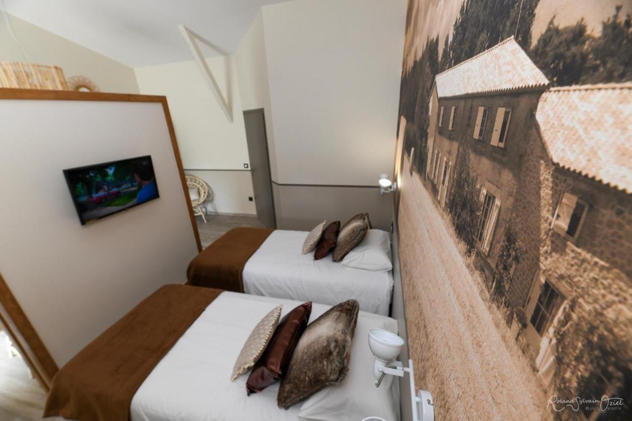 Les Chambres d'Aurore Chambretaud Extérieur photo